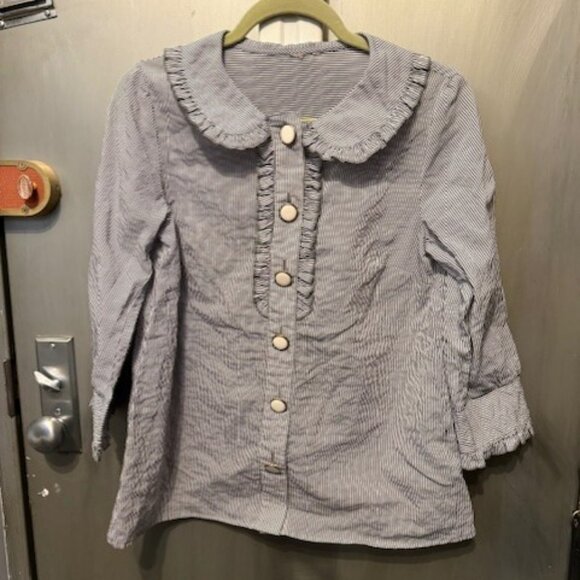 Vintage pilgrim collar seersucker blouse with large white buttons - Picture 1 of 16